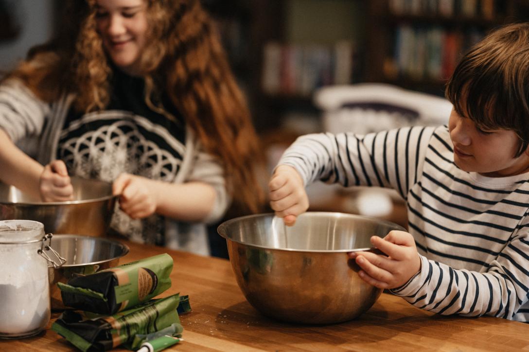 kids cooking